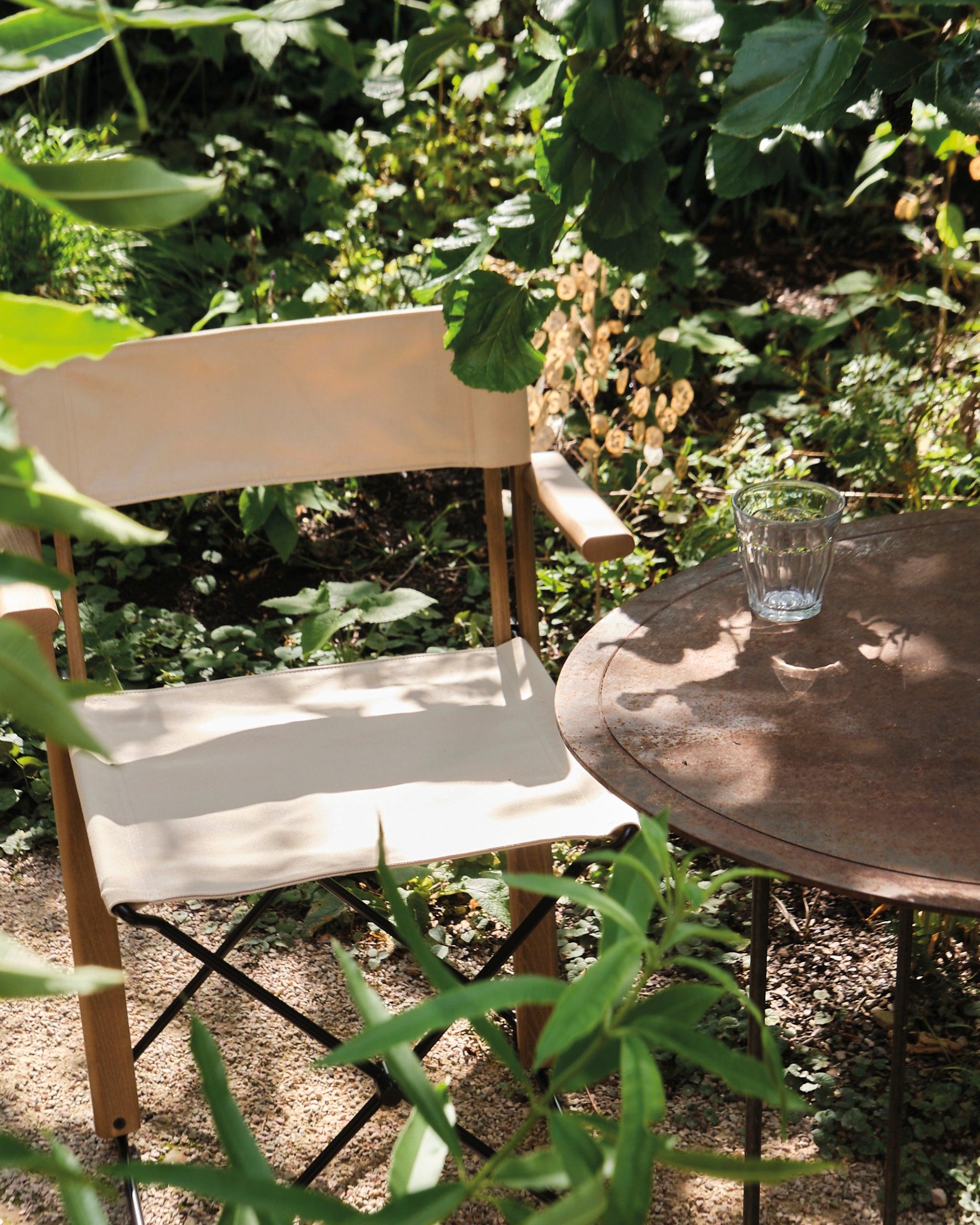 Bacchette folding chair