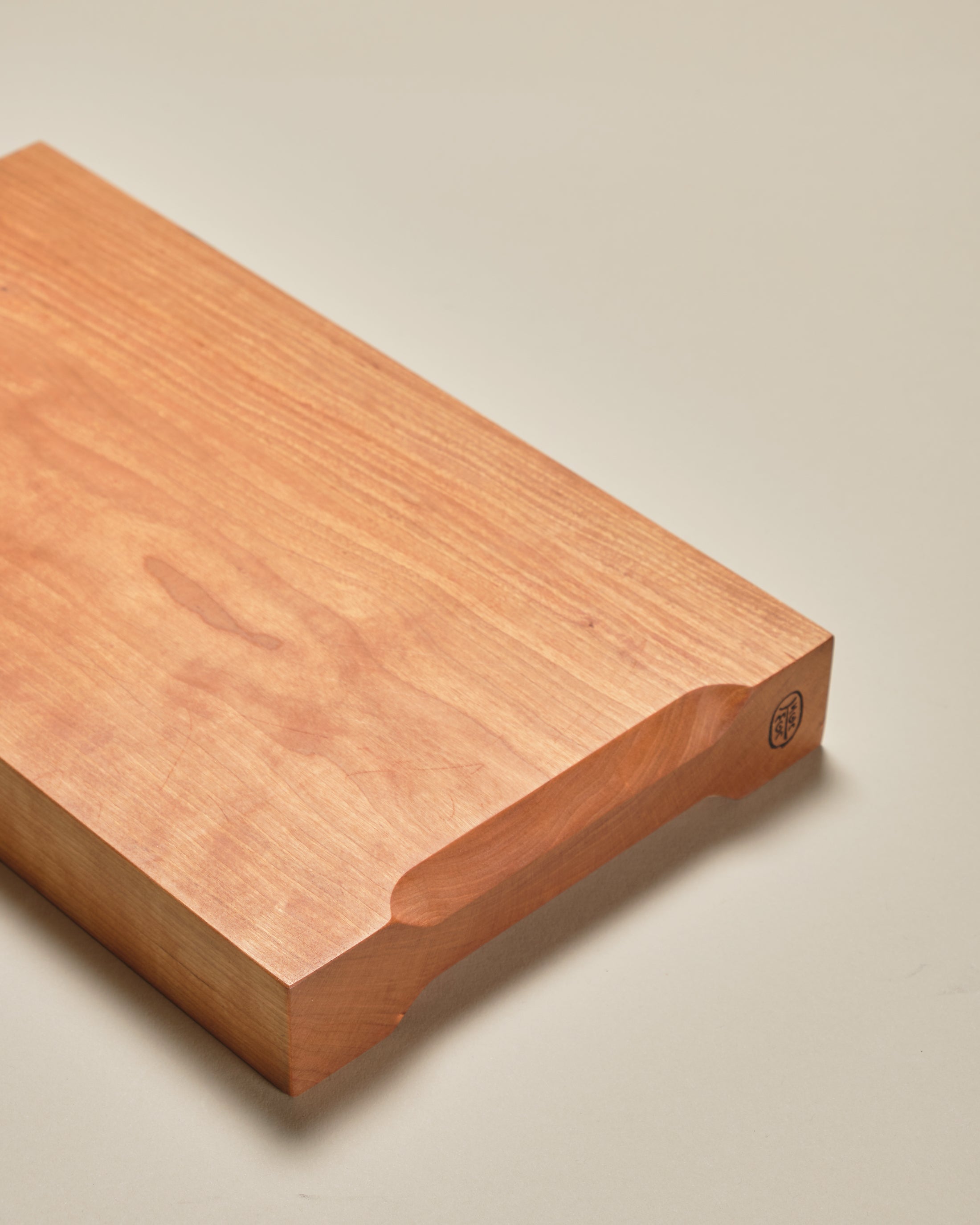 Chopping board, cherry
